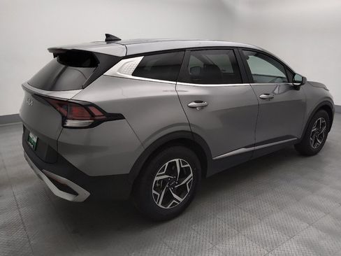 Used 2024 Kia Sportage LX FWD image 10