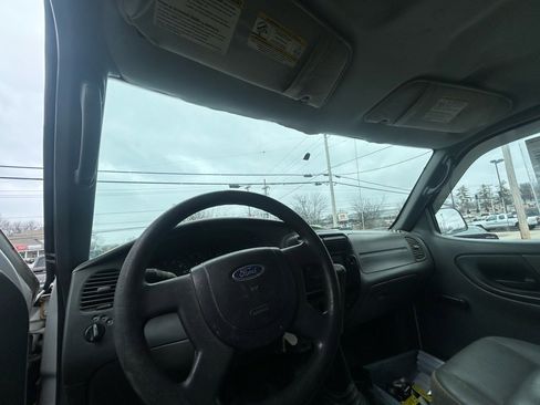 Used 2005 Ford Ranger XL image 14