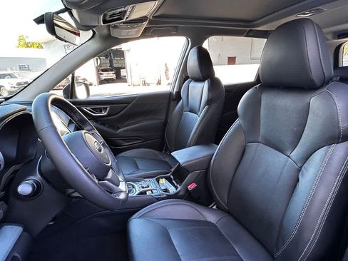 Used 2019 Subaru Forester Limited AWD/4WD image 12