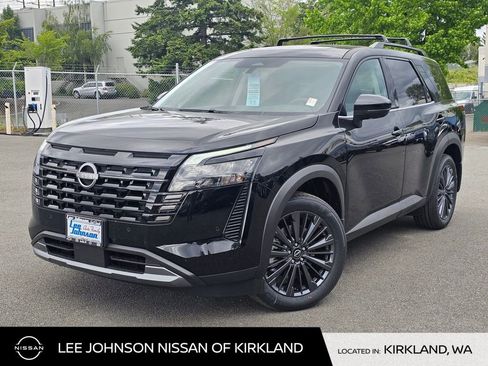New 2026 Nissan Pathfinder SL w/ SL Premium Package AWD/4WD image 1
