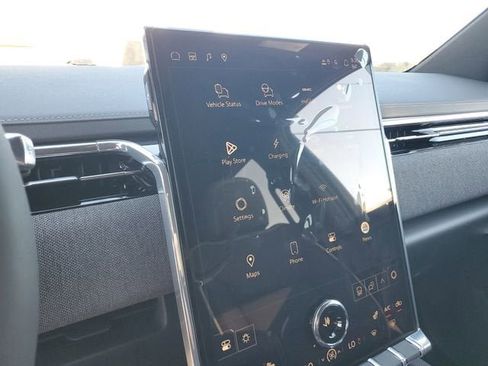 New 2026 GMC Sierra EV Elevation image 23