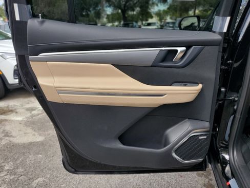 New 2026 Buick Enclave Preferred w/ Power Package image 8