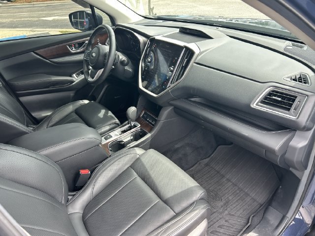 Used 2025 Subaru Ascent Touring w/ Popular Package #1 AWD/4WD image 33