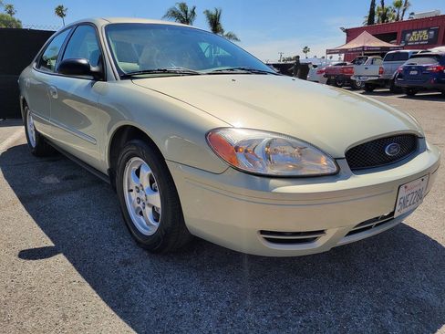 Used 2006 Ford Taurus SE image 8