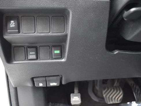 Used 2017 Nissan Rogue Sport S w/ S Appearance Package image 11