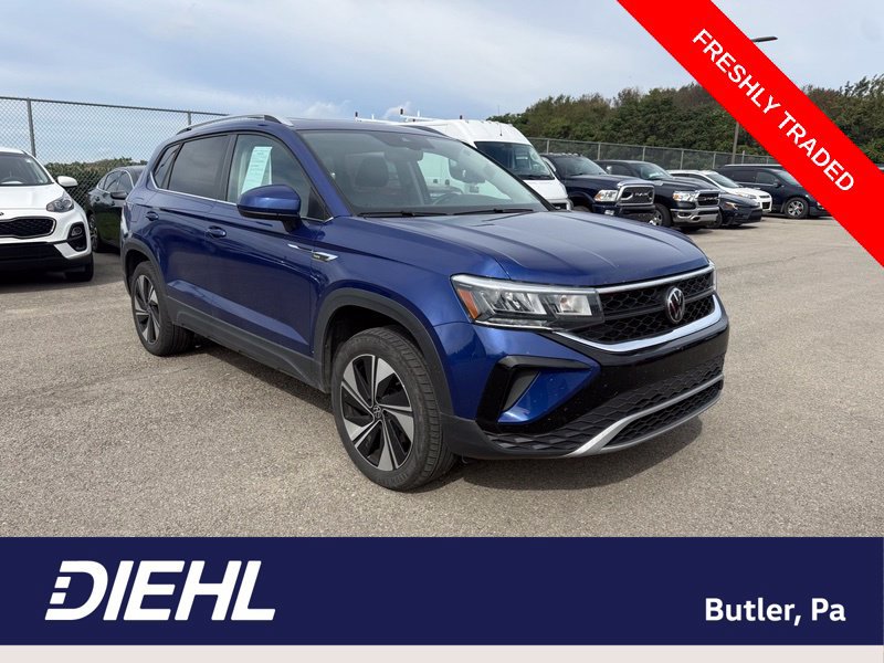 Used 2024 Volkswagen Taos SE w/ Panoramic Sunroof Package AWD/4WD image 1