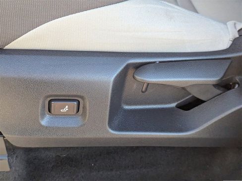 Used 2024 Toyota Tacoma TRD Sport image 21