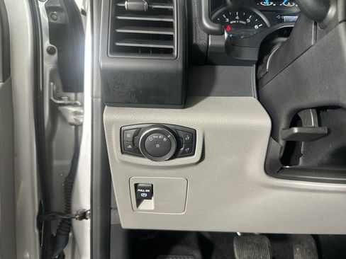 Used 2016 Ford F150 XL w/ Equipment Group 101A Mid image 17