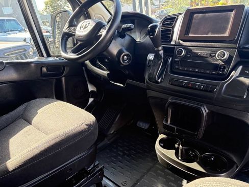 Used 2023 RAM ProMaster 3500 w/ Driver Convenience Group FWD image 24