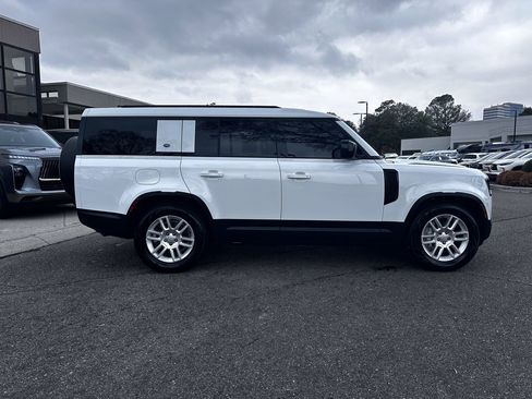 Used 2024 Land Rover Defender 130 S image 14