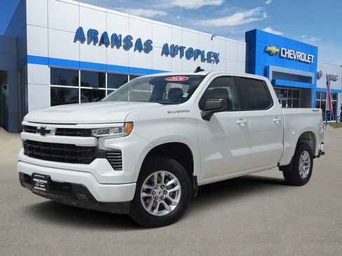 Used 2026 Chevrolet Silverado 1500 RST AWD/4WD image 1