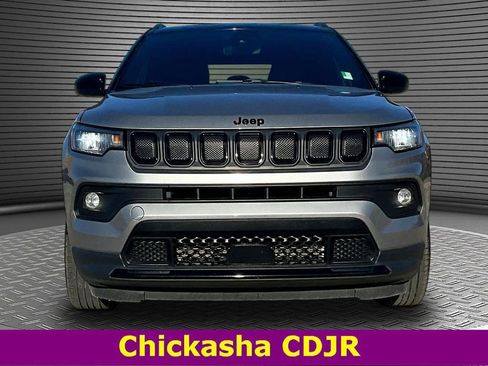 Used 2022 Jeep Compass Altitude w/ Sun and Sound Group image 2