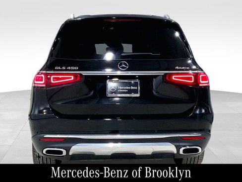 Certified 2022 Mercedes-Benz GLS 450 4MATIC image 4