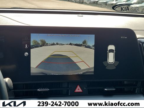 Certified 2025 Kia Sportage EX w/ Premium Package FWD image 28