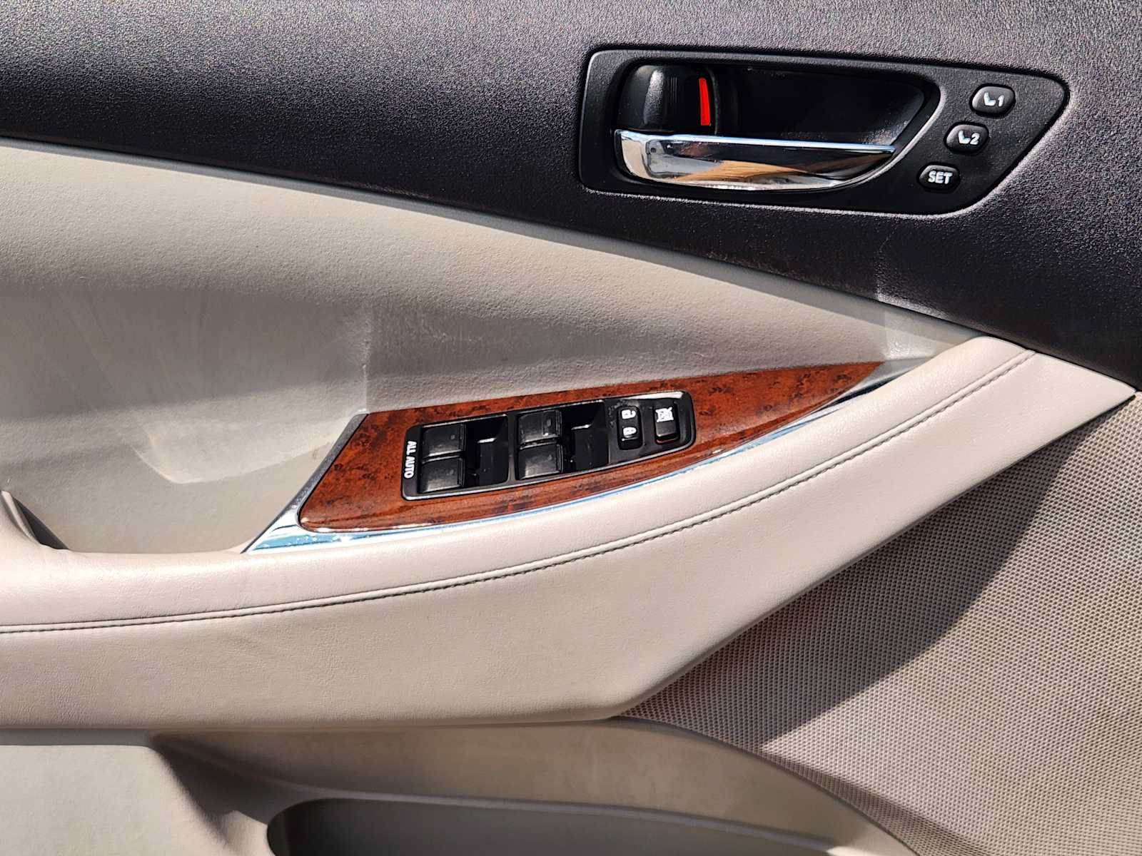 Used 2012 Lexus ES 350 FWD image 21
