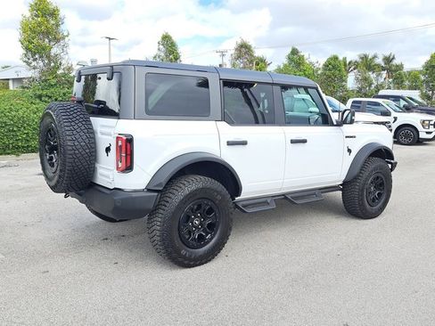 Used 2024 Ford Bronco Wildtrak image 10