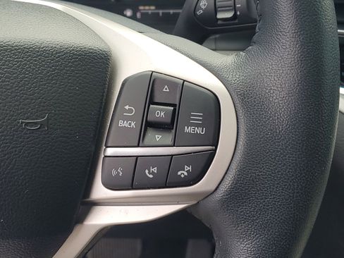 Used 2023 Ford Explorer XLT w/ Equipment Group 202A image 30