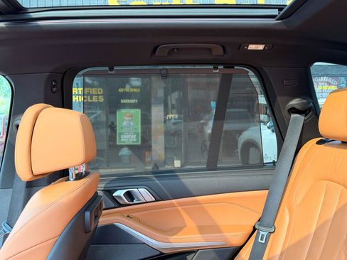 Used 2021 BMW X5 M50i w/ Premium Package AWD/4WD image 23
