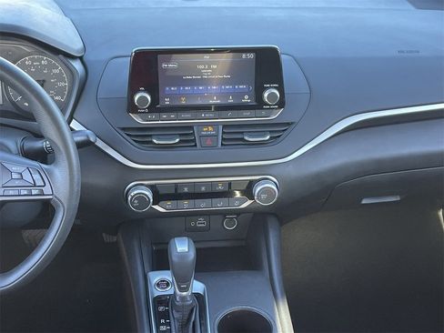 Used 2023 Nissan Altima 2.5 S image 15