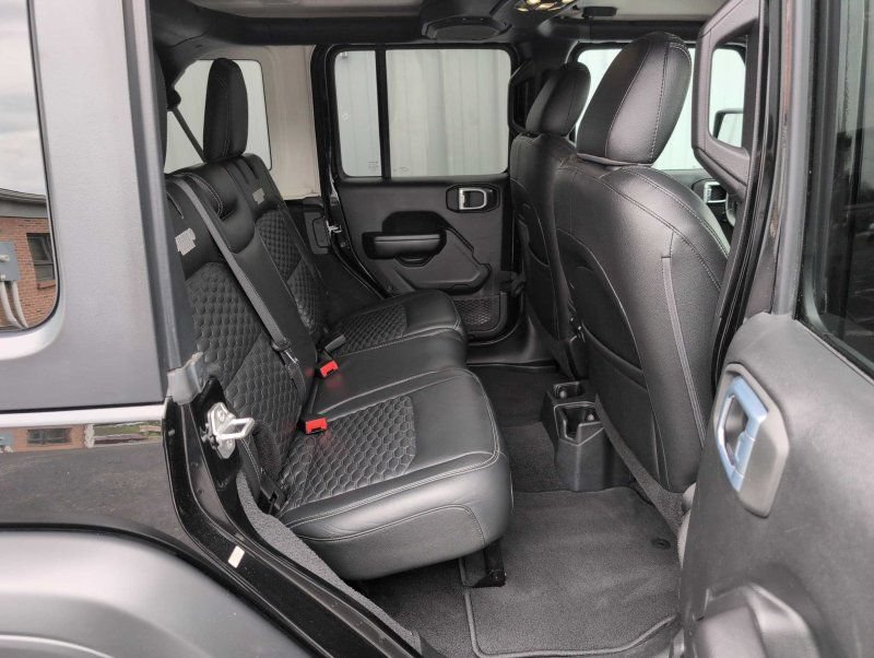 Used 2021 Jeep Wrangler Unlimited Sport AWD/4WD image 29