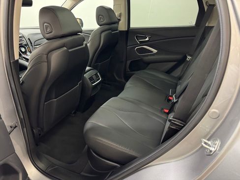 Used 2024 Acura RDX SH-AWD image 31