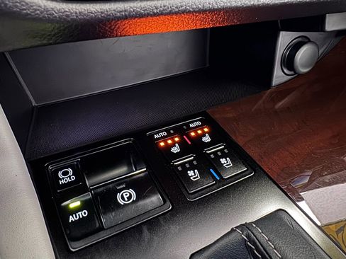 Used 2017 Lexus RX 350 F Sport image 32