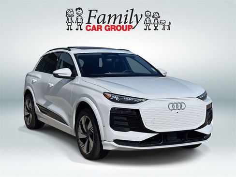 Certified 2025 Audi Q6 e-tron Premium Plus image 2