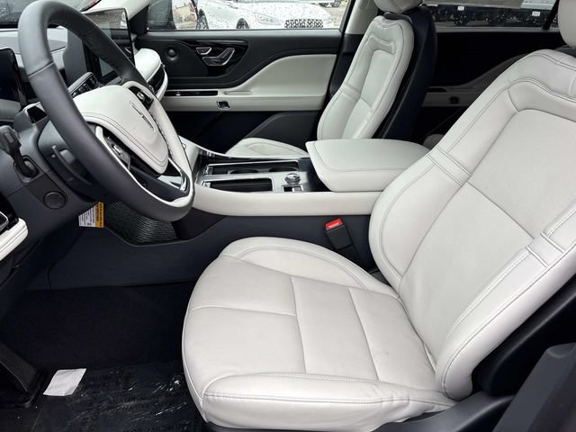 New 2026 Lincoln Aviator Reserve RWD image 24
