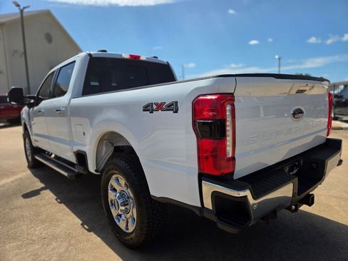 Used 2024 Ford F250 Lariat w/ Chrome Package AWD/4WD image 7