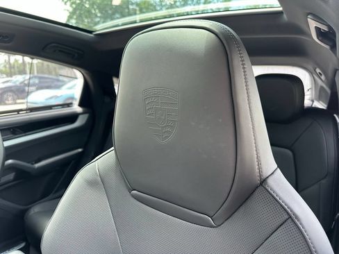 Certified 2026 Porsche Cayenne S AWD/4WD image 22
