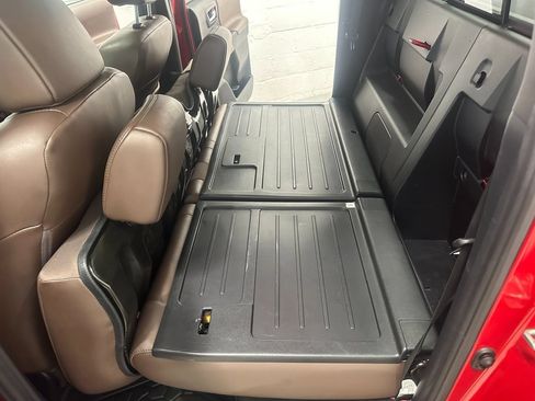 Used 2019 Toyota Tacoma Limited AWD/4WD image 20
