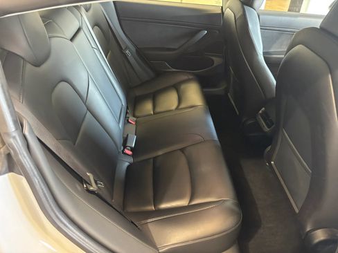 Used 2020 Tesla Model 3 Standard Range Plus RWD image 13