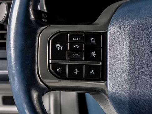 Used 2022 Ford F150 Limited image 17