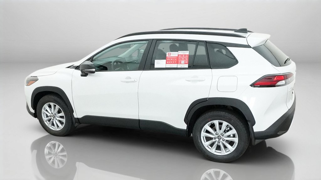 New 2026 Toyota Corolla Cross LE FWD image 7