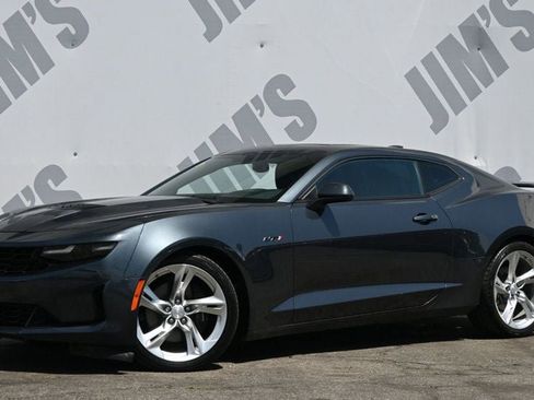Used 2023 Chevrolet Camaro LT image 1