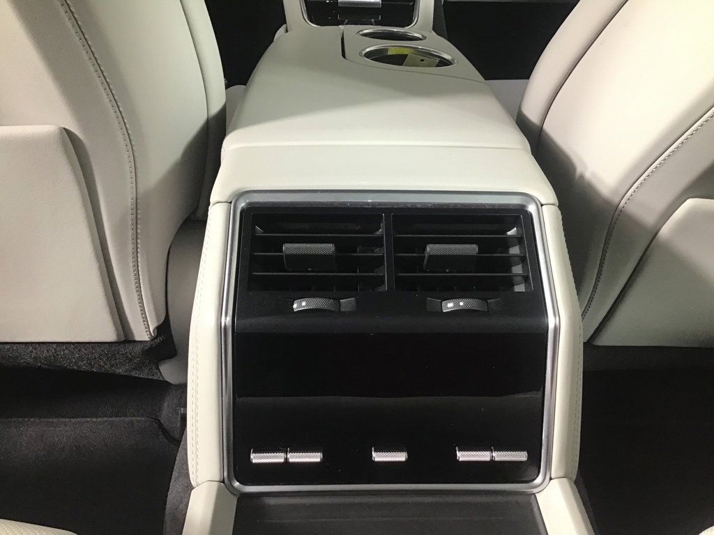 Certified 2023 Porsche Panamera image 26