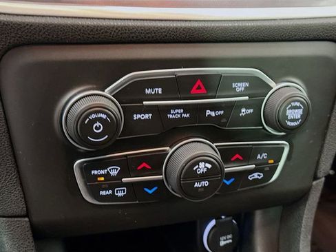 Used 2022 Dodge Charger GT w/ Blacktop Package image 17