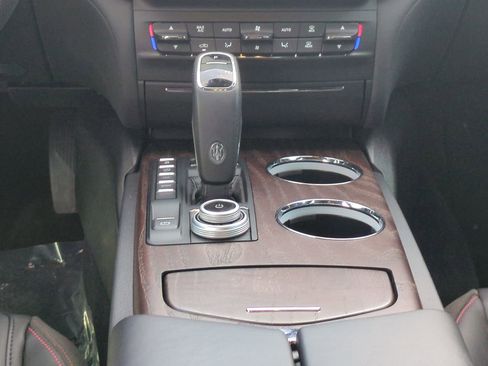 New 2024 Maserati Ghibli Modena Ultima Q4 image 17