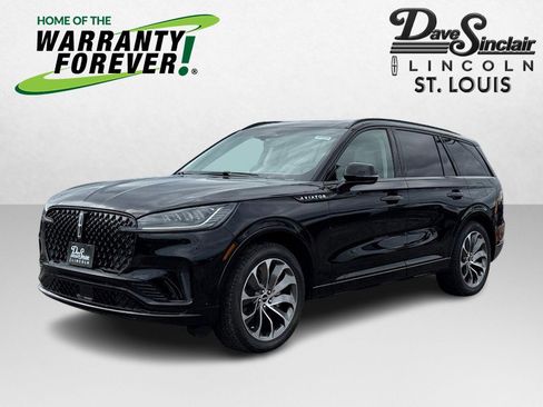 New 2025 Lincoln Aviator AWD w/ Jet Appearance Package image 1