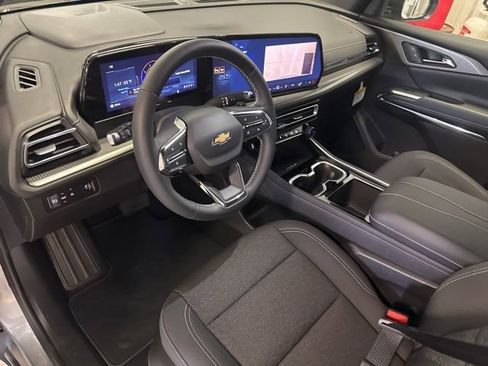 New 2026 Chevrolet Traverse LT FWD image 33