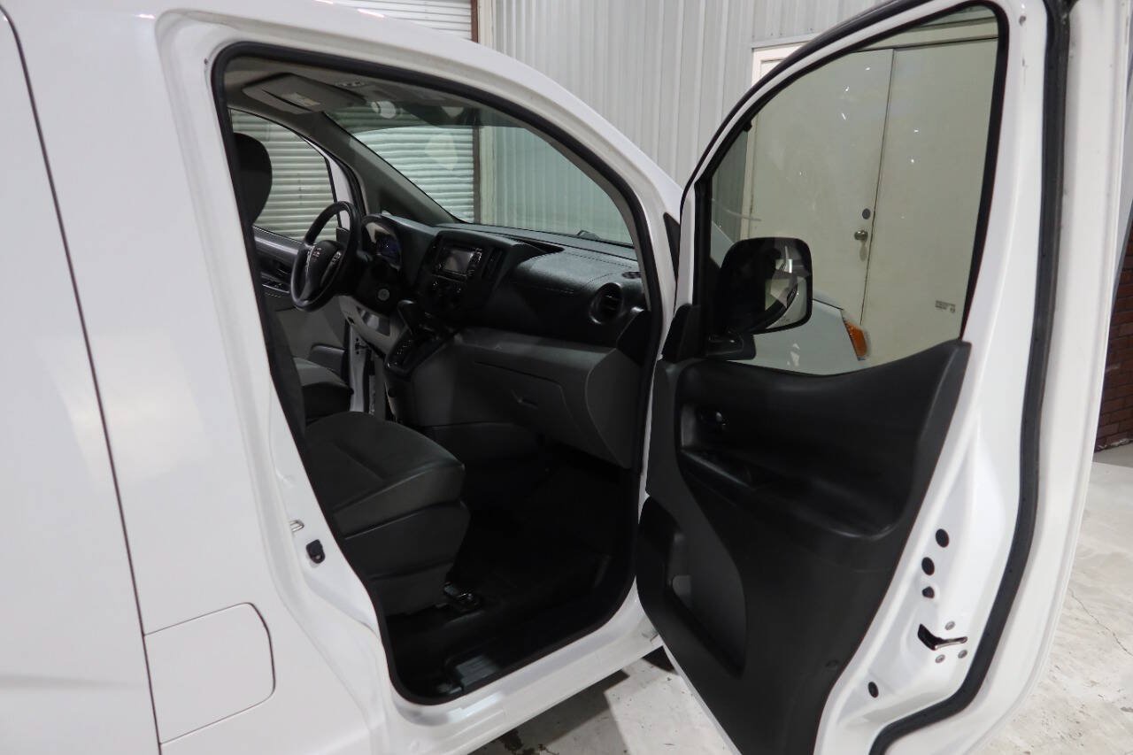 Used 2018 Nissan NV200 S w/ Cruise Control Package FWD image 12