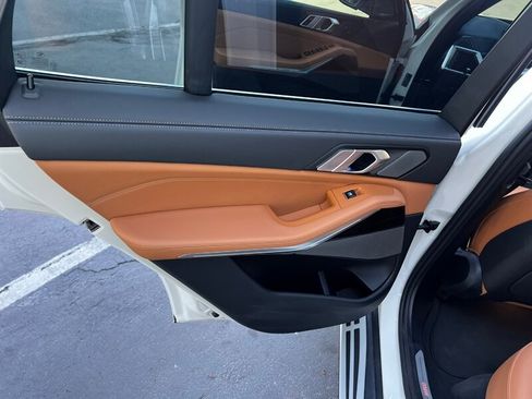 Used 2026 BMW X5 xDrive40i w/ Climate Comfort Package AWD/4WD image 24