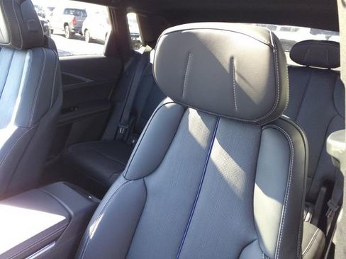 New 2025 Cadillac Lyriq Sport image 19