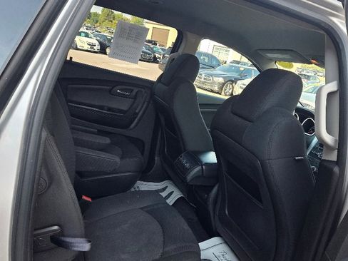 Used 2011 Chevrolet Traverse LT w/ Personal Connectivity Package image 13