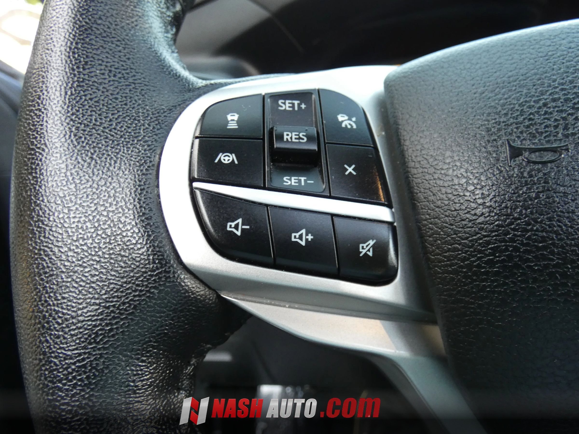 Used 2021 Ford Explorer Limited AWD/4WD image 68