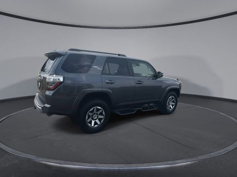 Used 2023 Toyota 4Runner TRD Off-Road Premium image 9