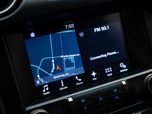 Used 2016 Ford Mustang Shelby GT350R w/ GT350R Equipment Group 920A image 85