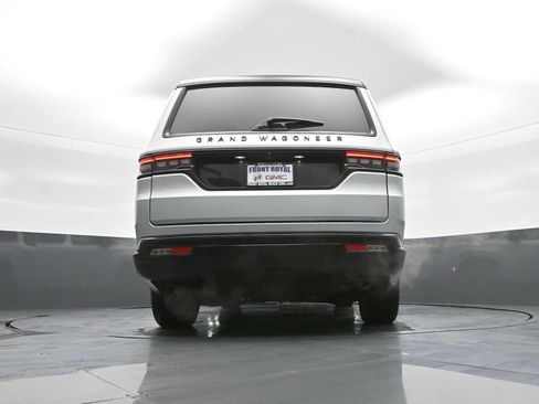 Used 2024 Jeep Grand Wagoneer L Series II w/ Quick Order Packagew 28T image 50