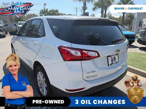Used 2020 Chevrolet Equinox LS w/ LS Convenience Package FWD image 6