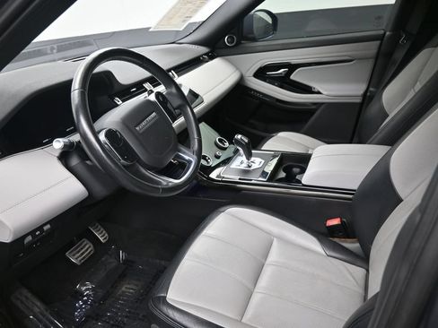 Used 2020 Land Rover Range Rover Evoque R-Dynamic SE AWD/4WD image 11